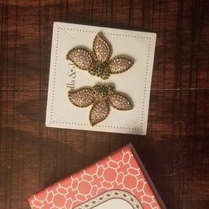 Stella & Dot Pave Peta Studs New in Box